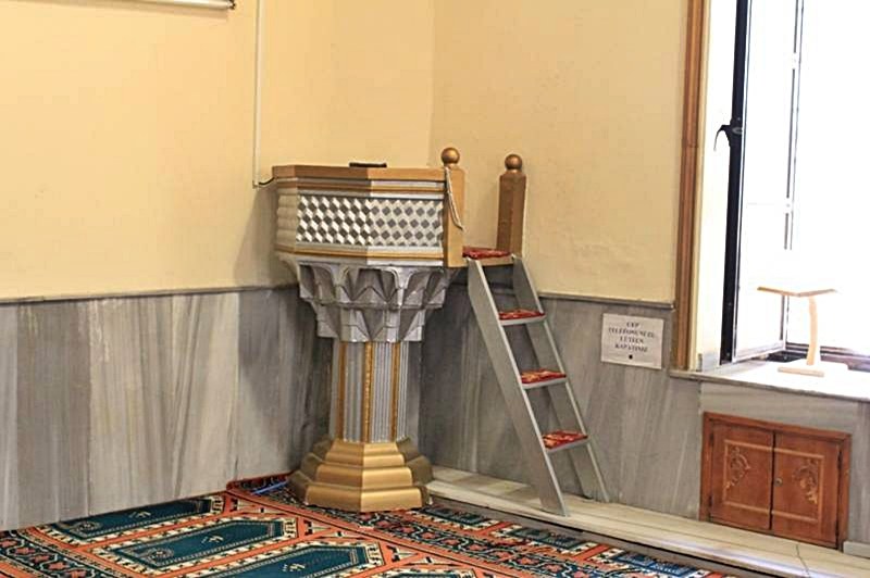 Cami Kürsü Ustası