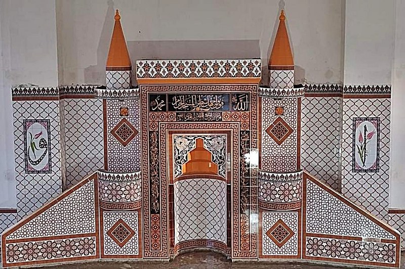 Cami Çini Ustası 